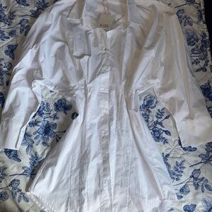 Gianni Bini Crisp White Collared Shirt